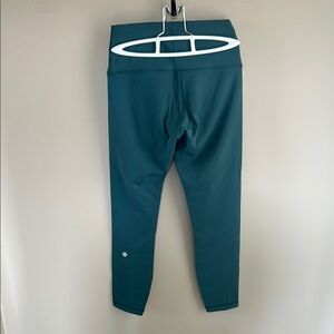 Lululemon Wunder Train leggings in Storm Teal. Worn once. Excellent condition.